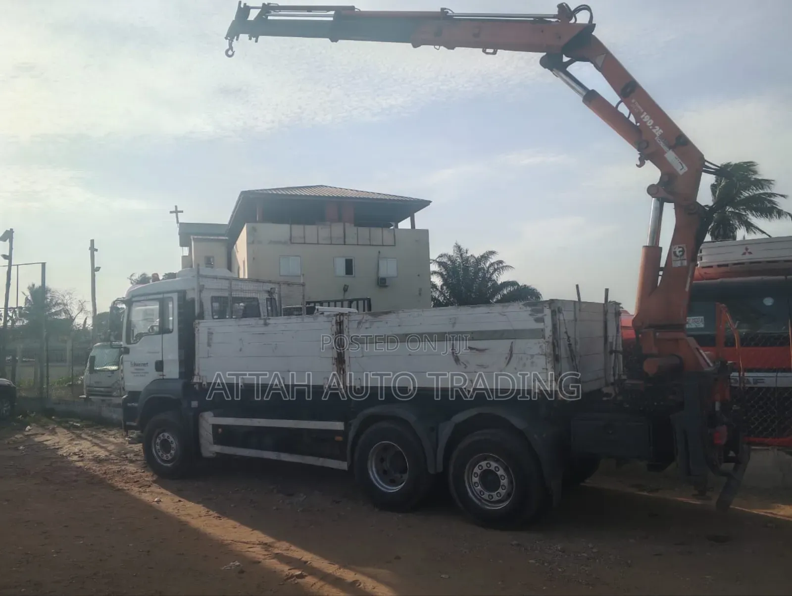 Crane Truck for Sale
