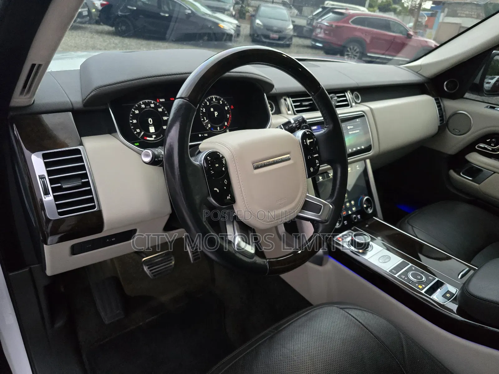 Land Rover Range Rover Vogue 2021 White