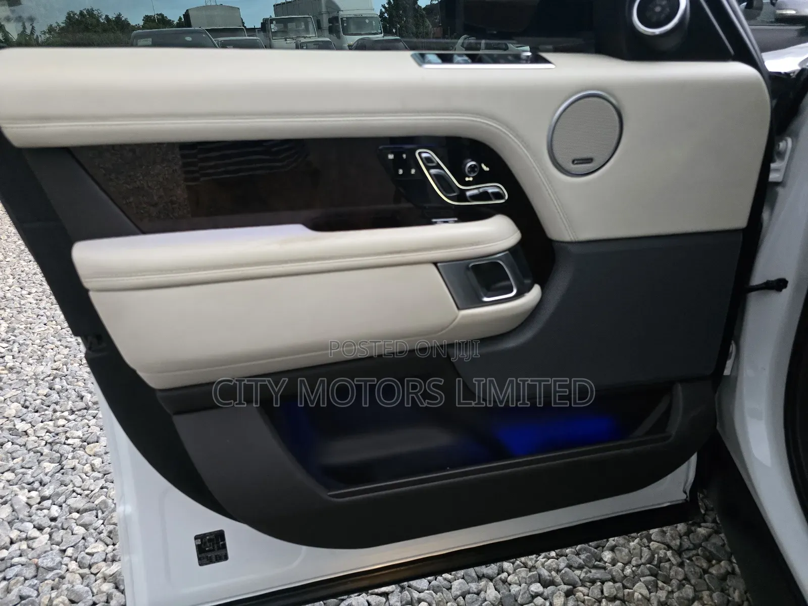 Land Rover Range Rover Vogue 2021 White