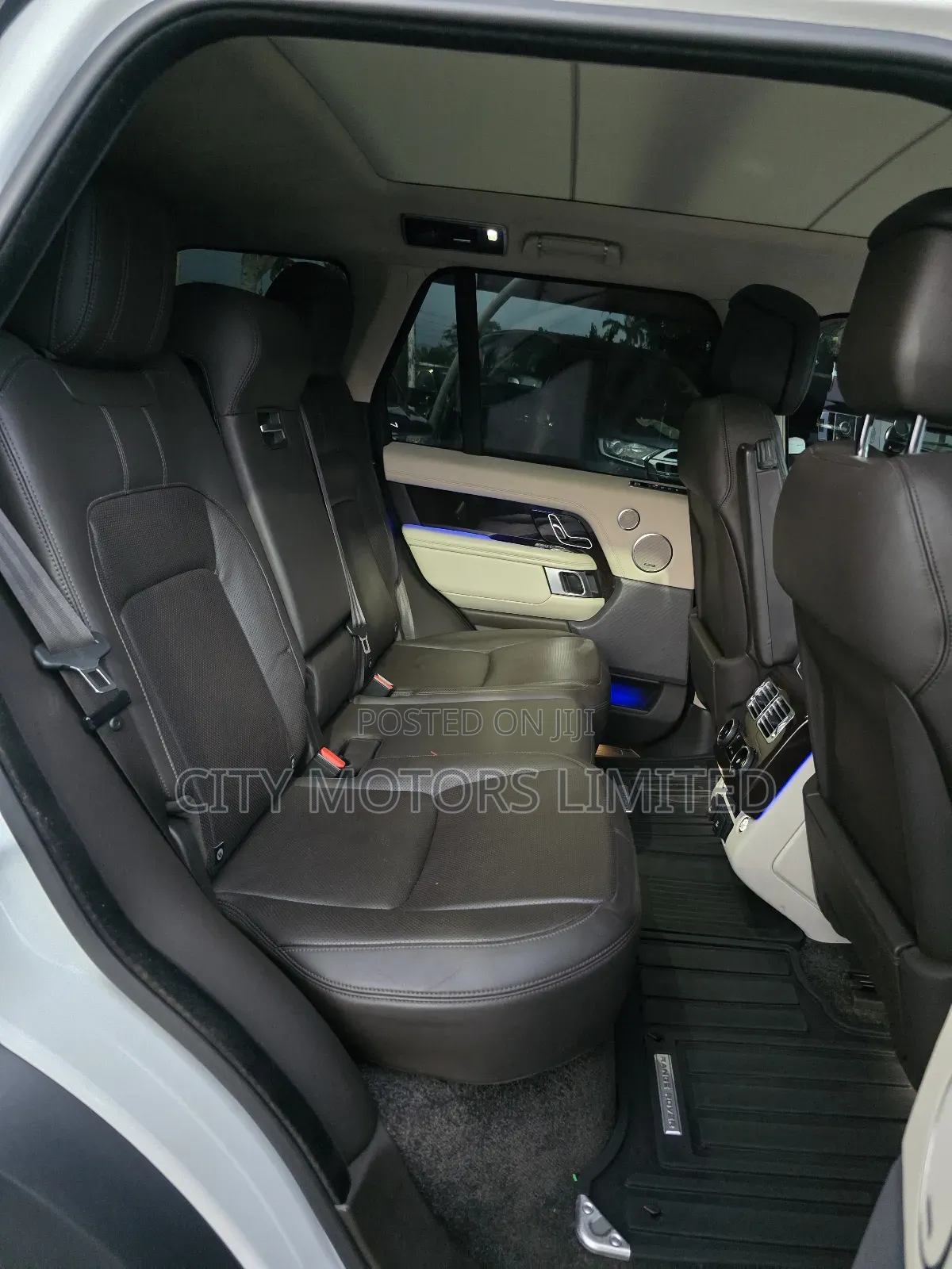 Land Rover Range Rover Vogue 2021 White