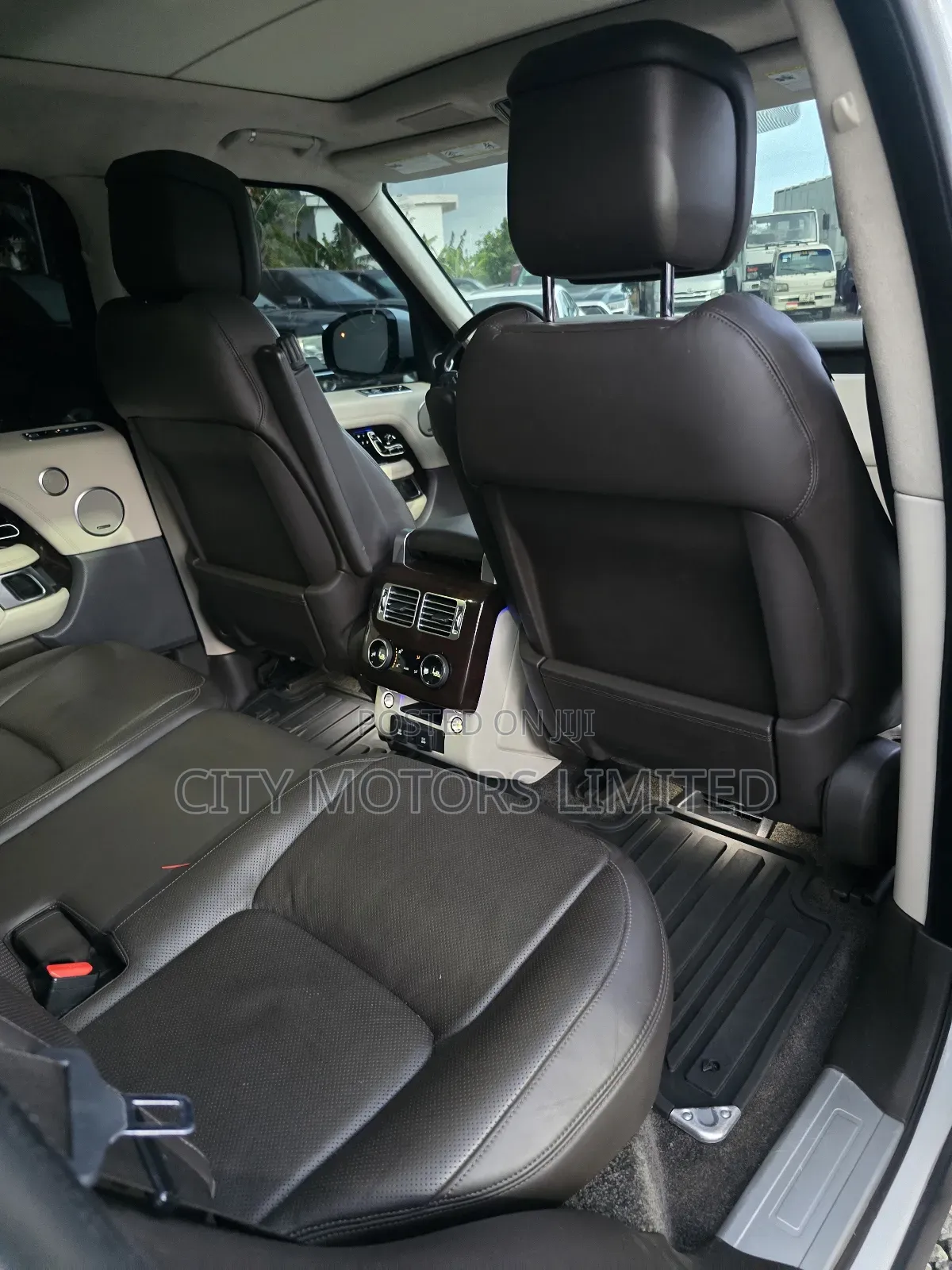 Land Rover Range Rover Vogue 2021 White