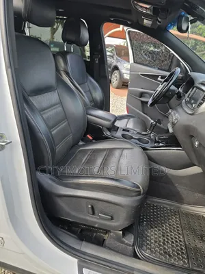 Kia Sorento 4dr SUV 2016 White