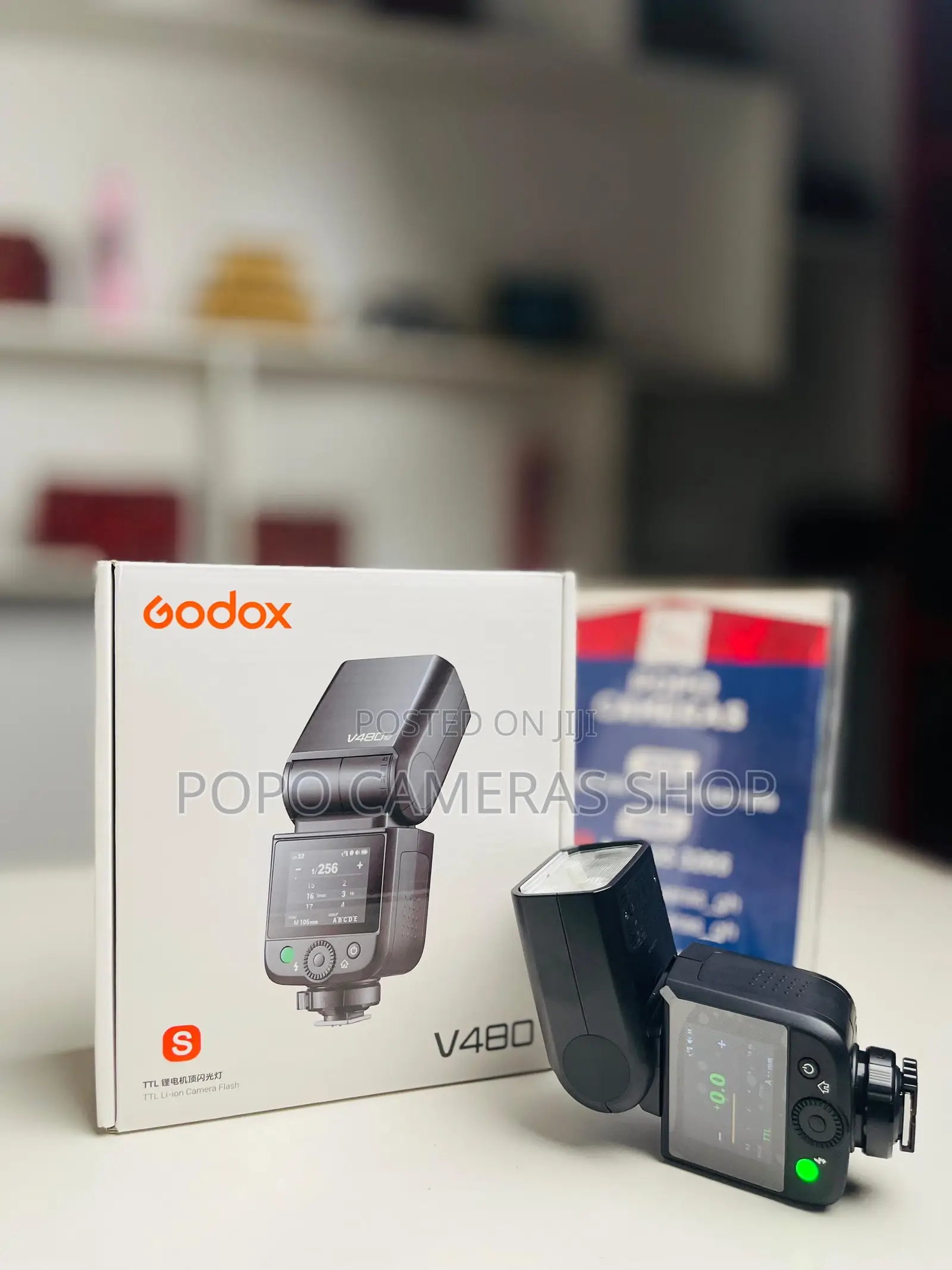 Godox V480 Speedlight With Rechargeable Battery
