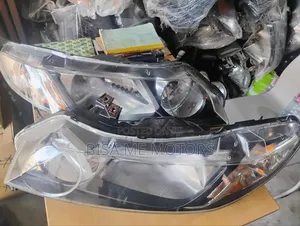Honda Civic 2008/2009/2010/2011 Headlight.