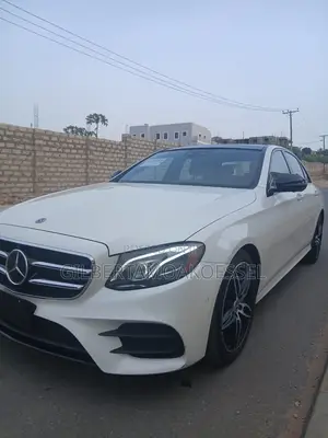 Mercedes-Benz E350 2020 White
