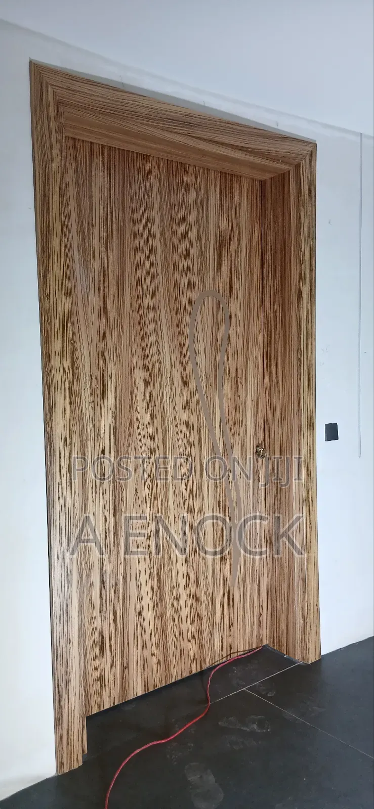 Experience Door Installer/Fixer