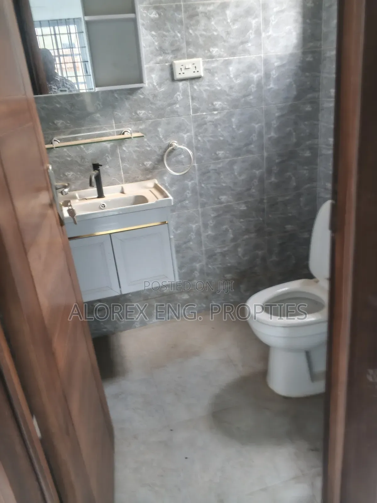 2bdrm Apartment in New Legon for rent