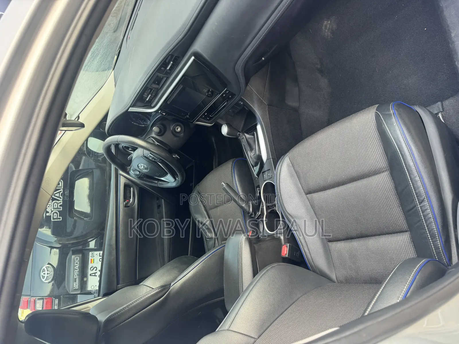 Toyota Corolla SE (1.8L 4cyl 6M) 2018 Silver