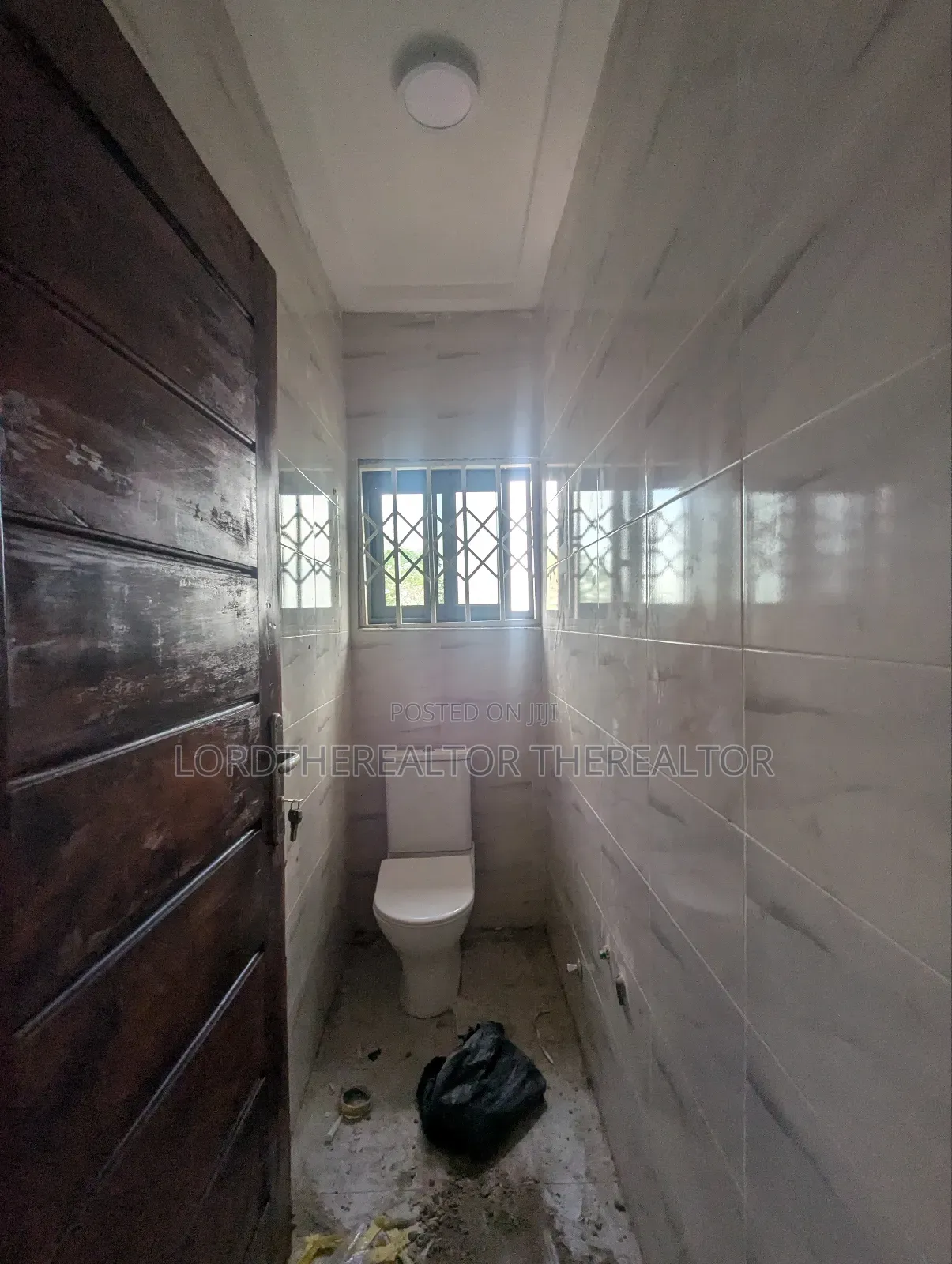 2bdrm Apartment in Pokuase for rent