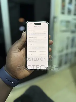 Apple iPhone 15 128 GB Yellow