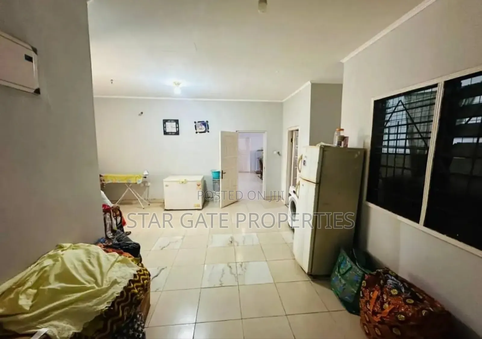 5bdrm House in Santasi Nkronsa, Kumasi Metropolitan for sale