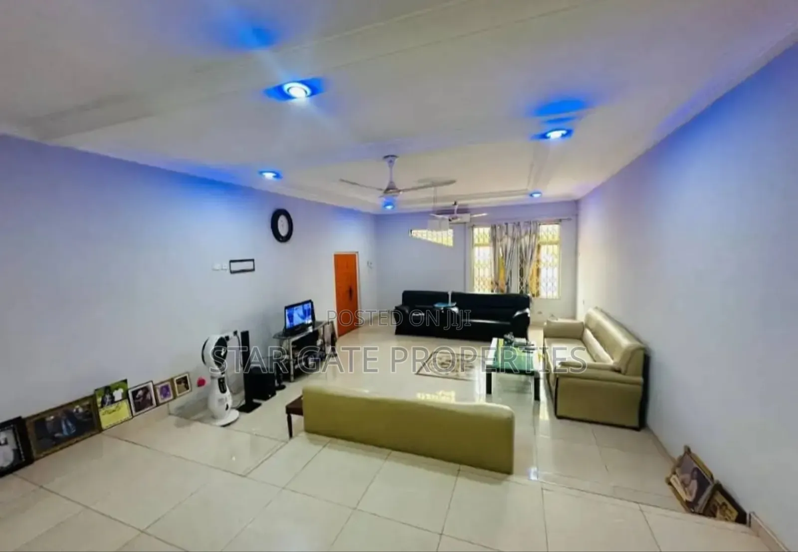 5bdrm House in Santasi Nkronsa, Kumasi Metropolitan for sale