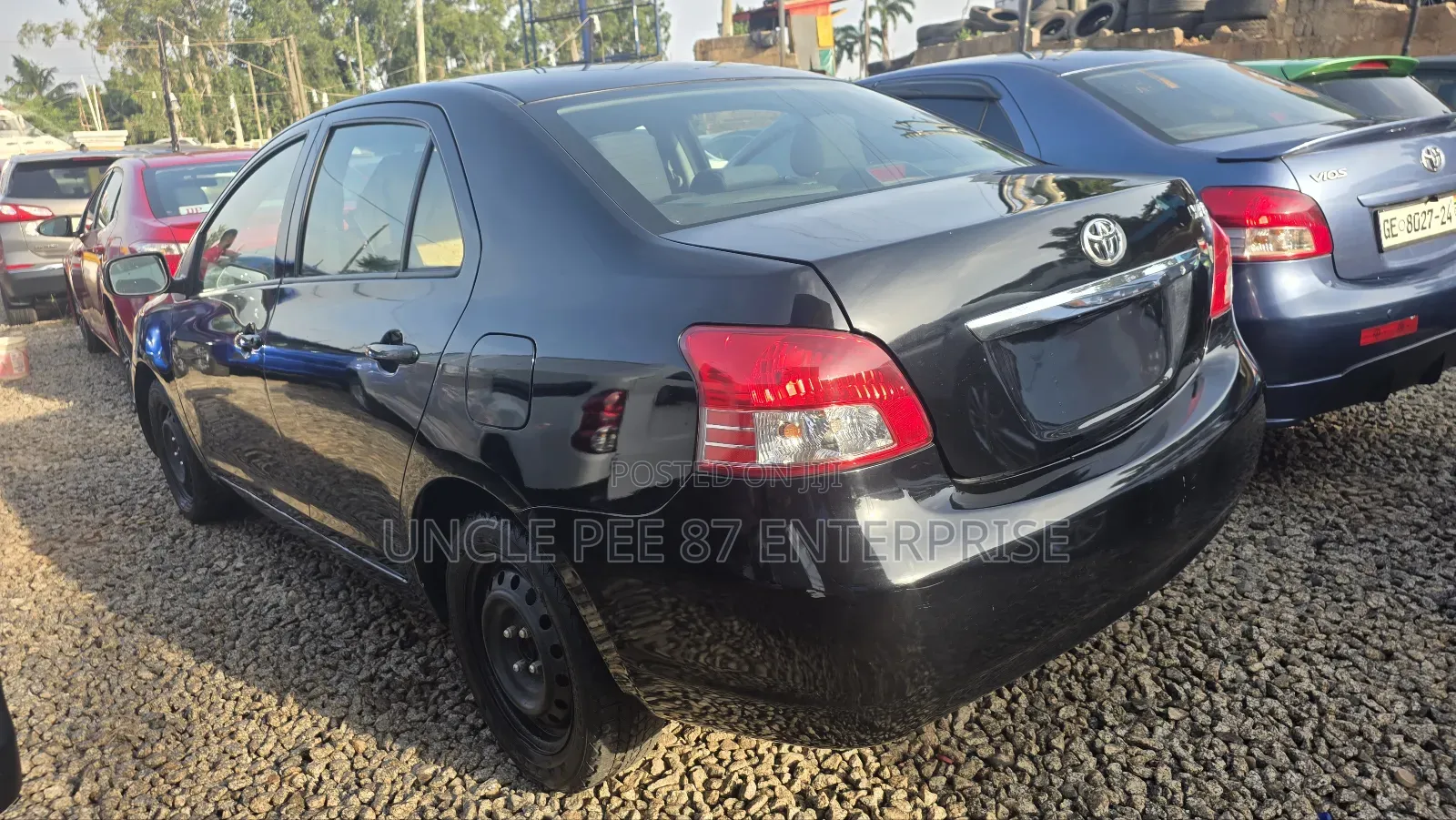 Toyota Yaris SE Hatchback 5dr 2012 Black