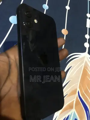 Apple iPhone 12 64 GB Black