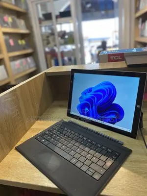 Laptop Microsoft Surface Pro 3 8GB Intel Core i7 SSD 256GB