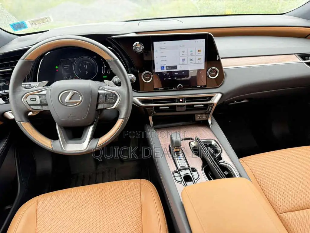 Lexus RX 350h AWD 2024