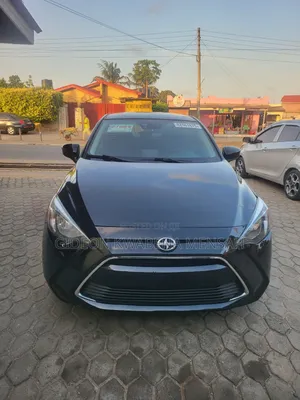 Toyota Yaris iA 1.5 FWD 2016 Black