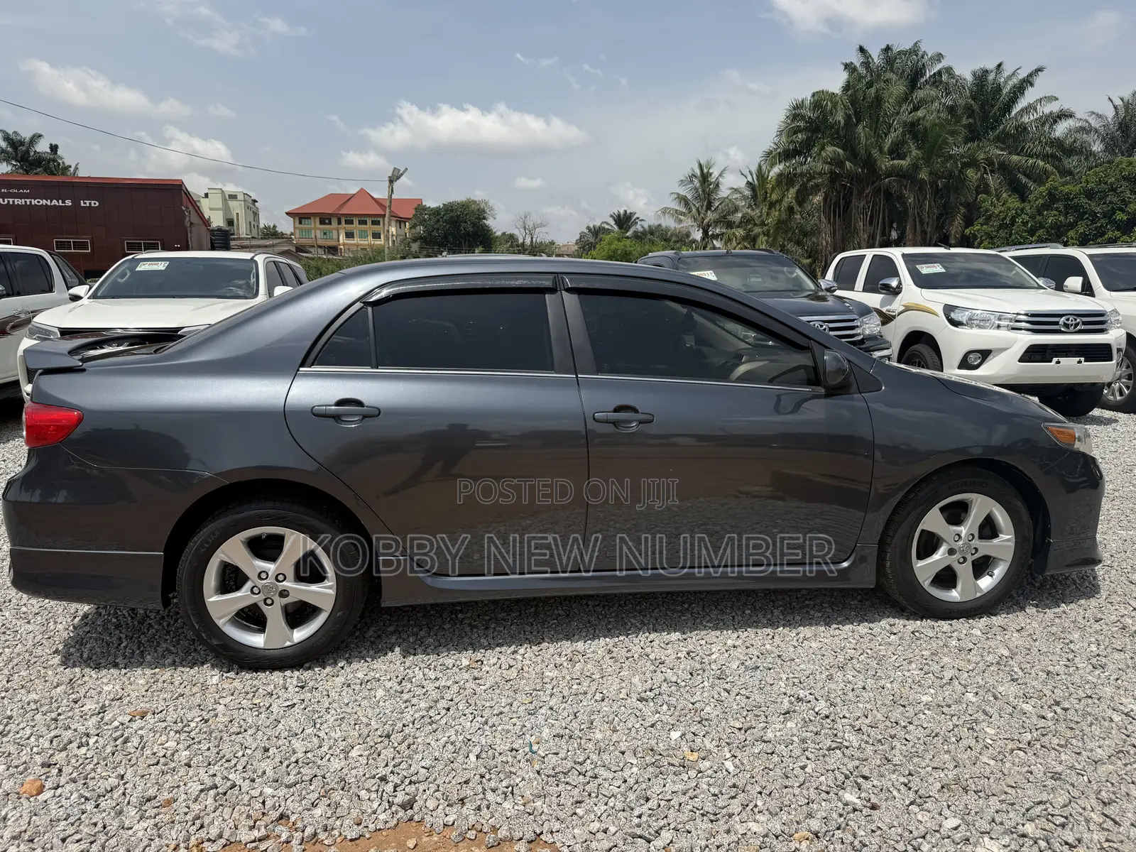 Toyota Corolla S 4dr Sedan (1.8L 4cyl 4A) 2013 Gray