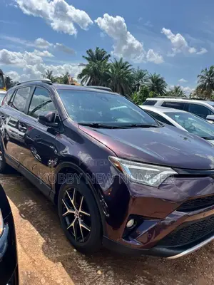 Toyota RAV4 SE AWD (2.5L 4cyl 6A) 2016 Maroon