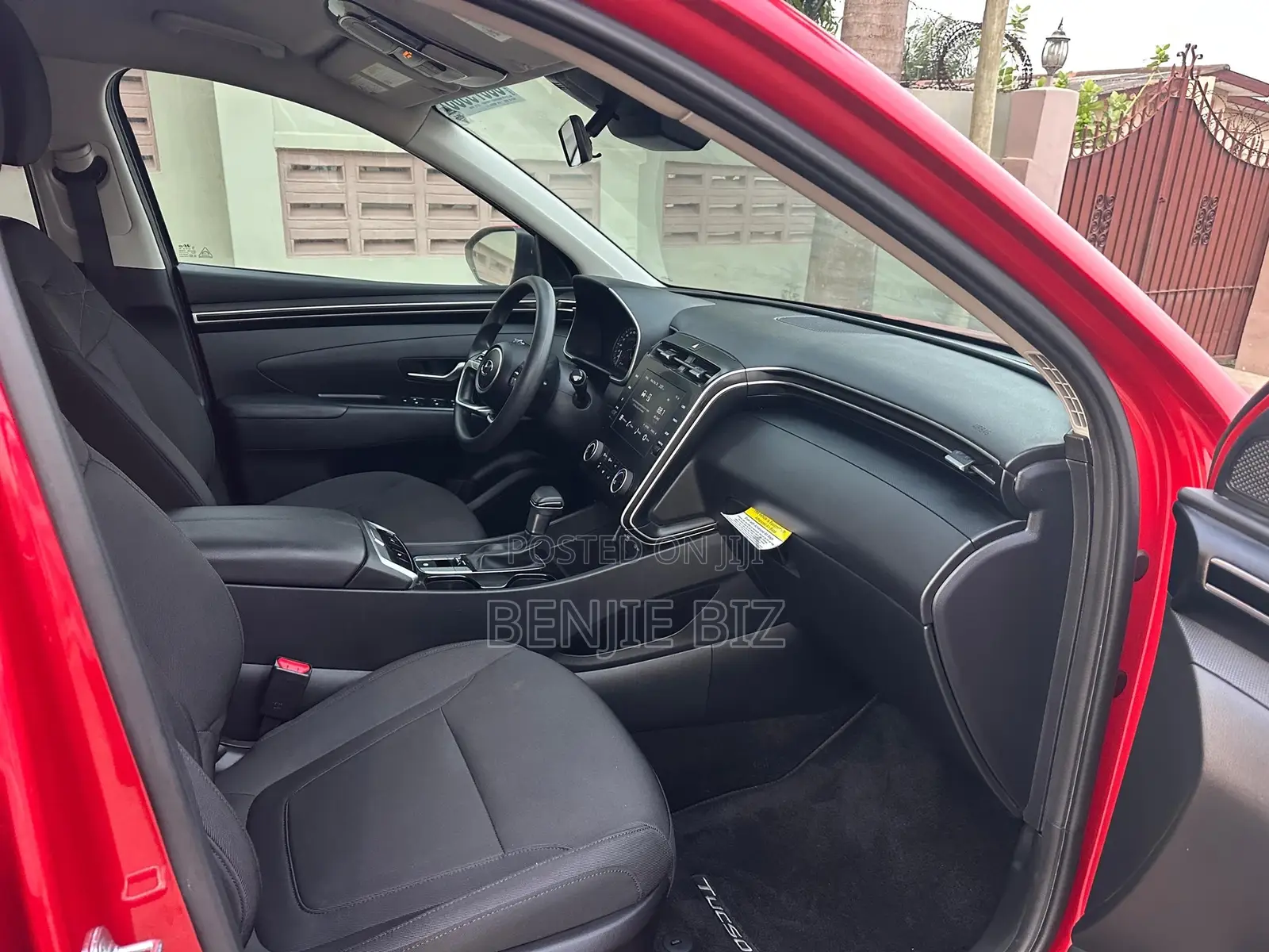 Hyundai Tucson 2022 Red