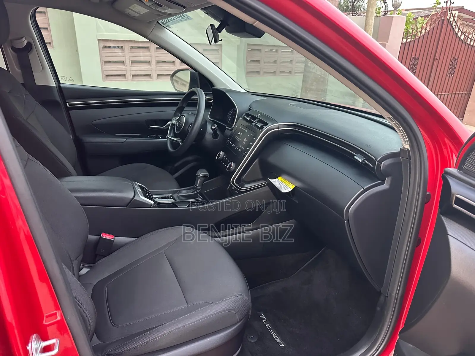 Hyundai Tucson 2022 Red