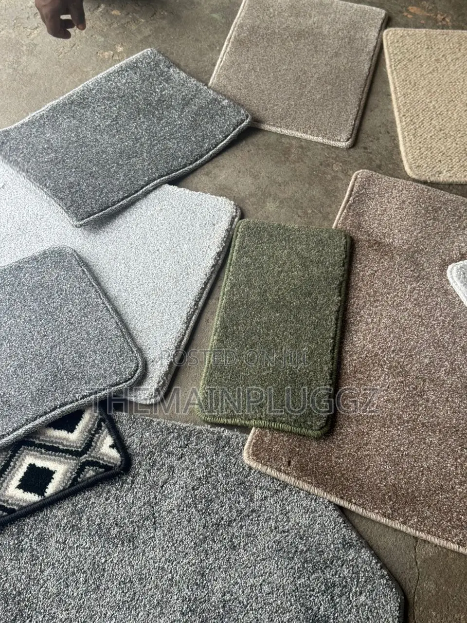 Woollen Carpets Different Sizes