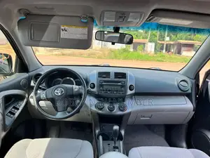 Toyota RAV4 2.5 4x4 2012 Black