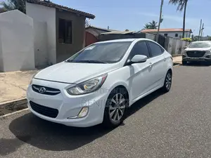 Hyundai Accent 2015 White