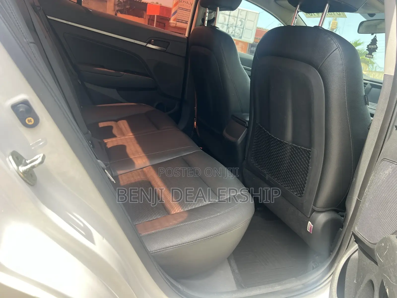 Hyundai Elantra 2017 White