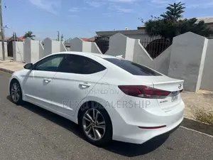 Hyundai Elantra 2017 White