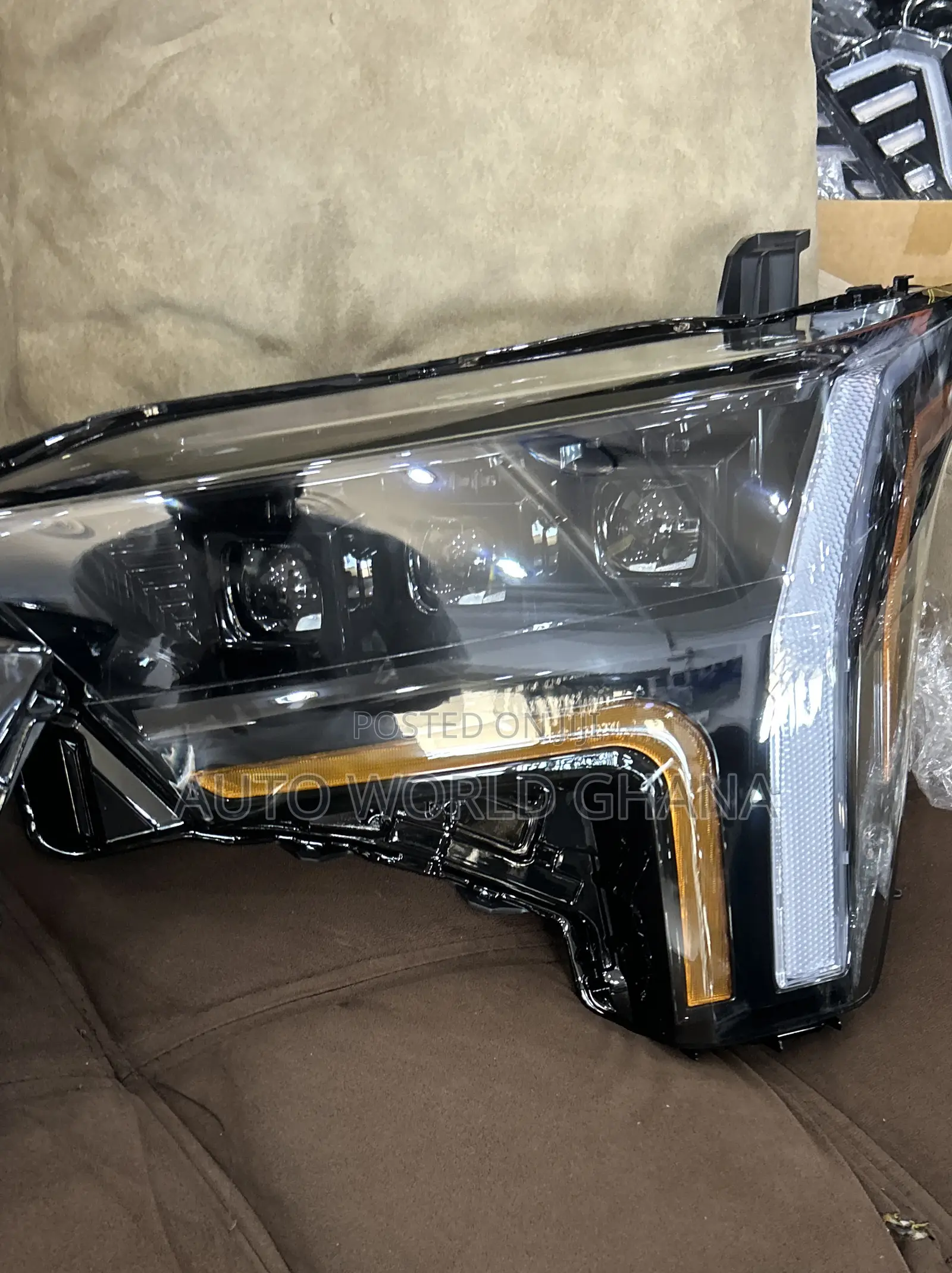 Toyota Tundra 2021 2022 2023 2024 2025 Headlight