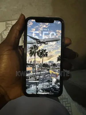 Apple iPhone 11 Pro 64 GB Gray