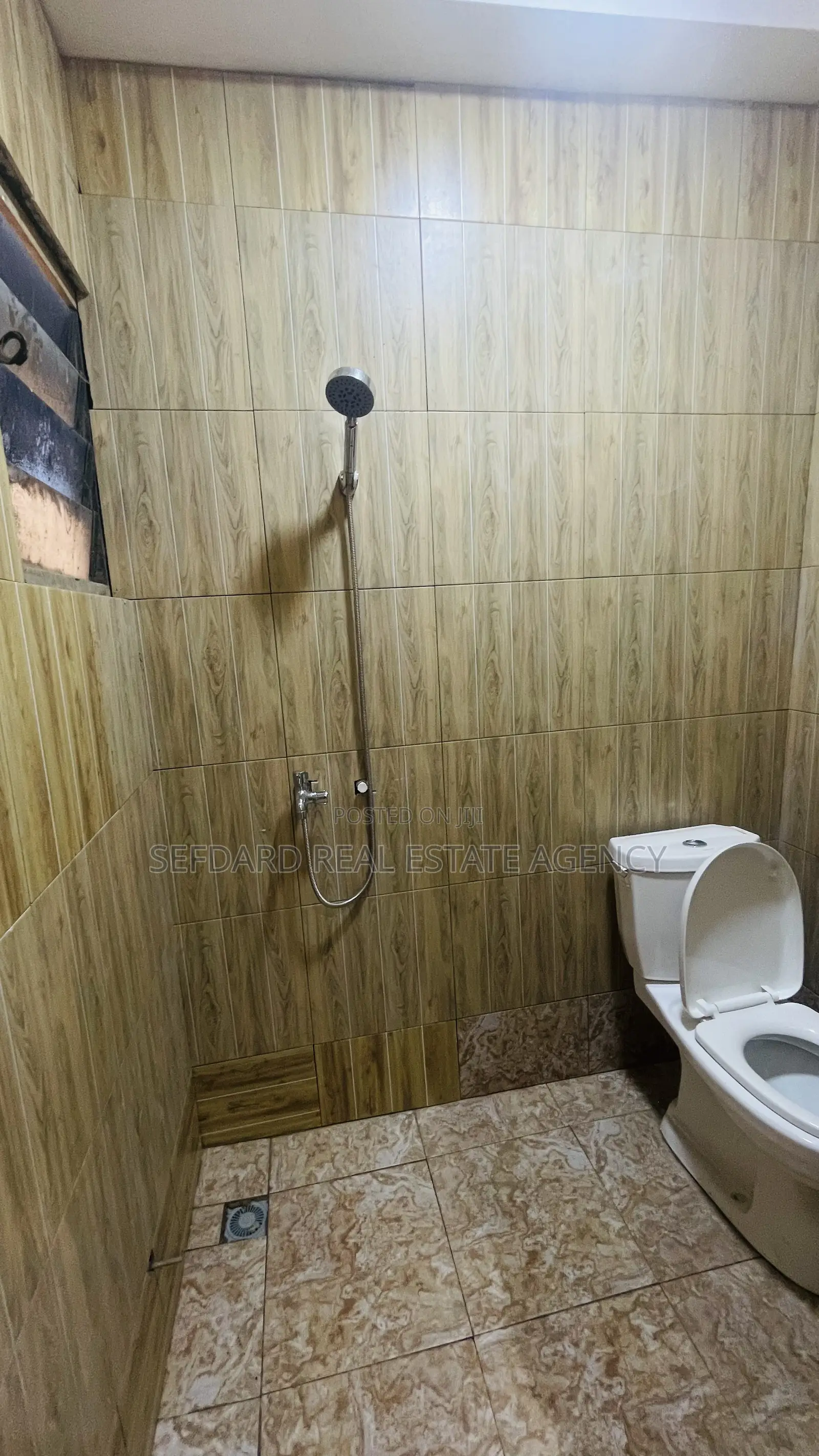 3bdrm House in Amasaman for rent