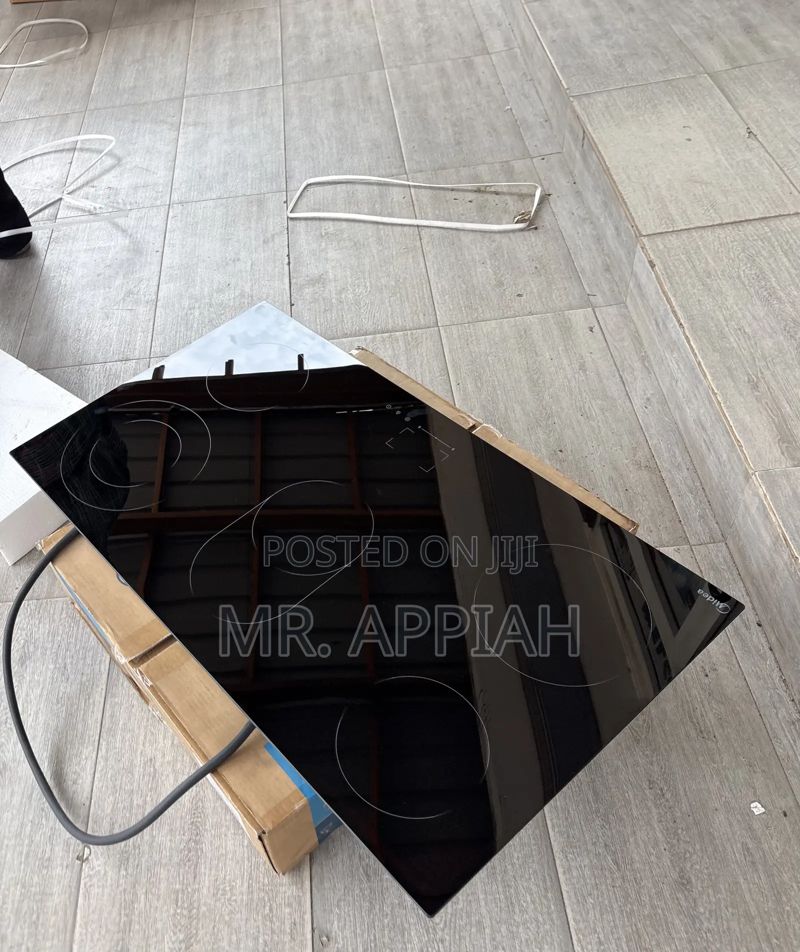 Classic Midea 5 Electric Built in Hob(Mc-Hv848)Tempered Glass 