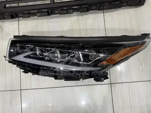 Toyota Highlander 2018 Spec Headlights Available