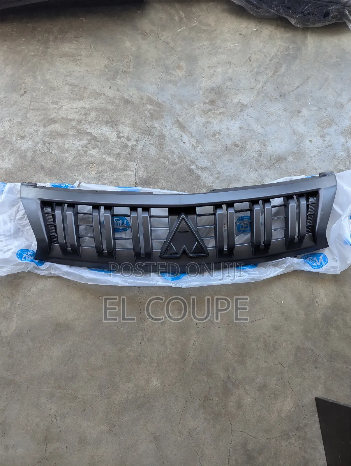 Mitsubishi L200 Front Grille 2014,2015,2016