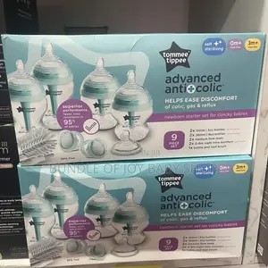 Tommee Teepee Anti Colic Advance Set Feeding by Bottle