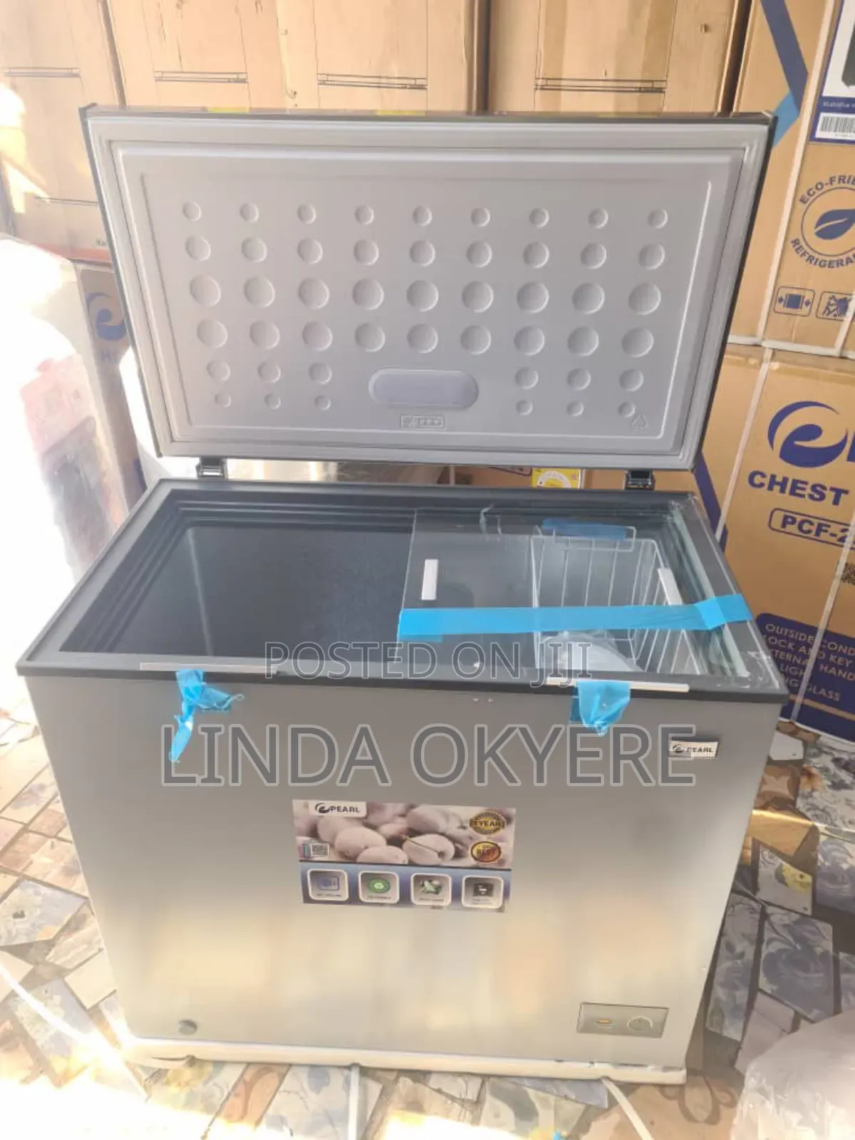 Latest Pearl Chest Freezer 200 Liters With Glass on Top
