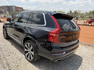 Volvo XC90 Plug-In Hybrid 2025 Black