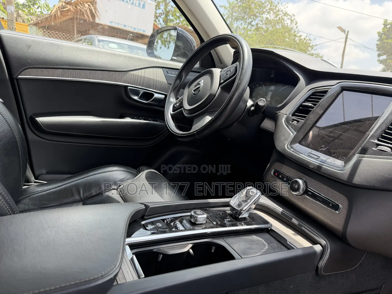 Volvo XC90 Plug-In Hybrid 2025 Black