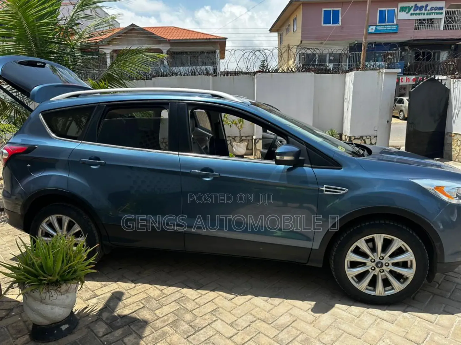 Ford Escape 2018 Blue