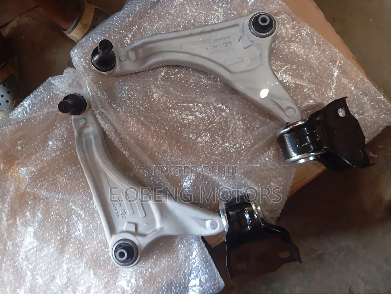 Range Rover Evoque 2016-2020 Lowerarm Original Brand New,