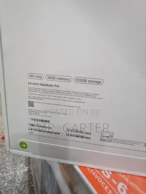 New Laptop Apple MacBook Pro 2025 M5 14-inch 16GB Apple M5 SSD 512GB