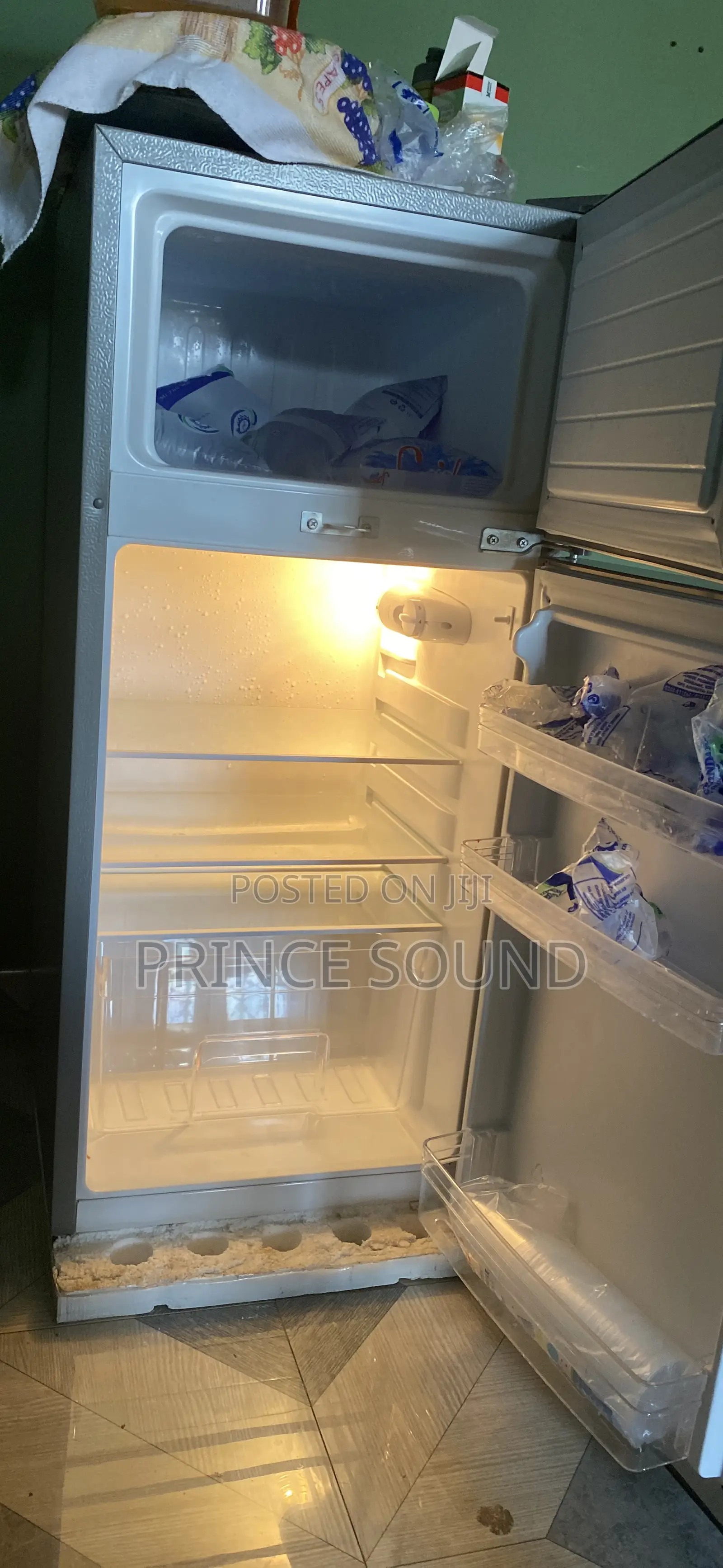 Very Neat Slightly Used Fridge Available for Sale With No Faults