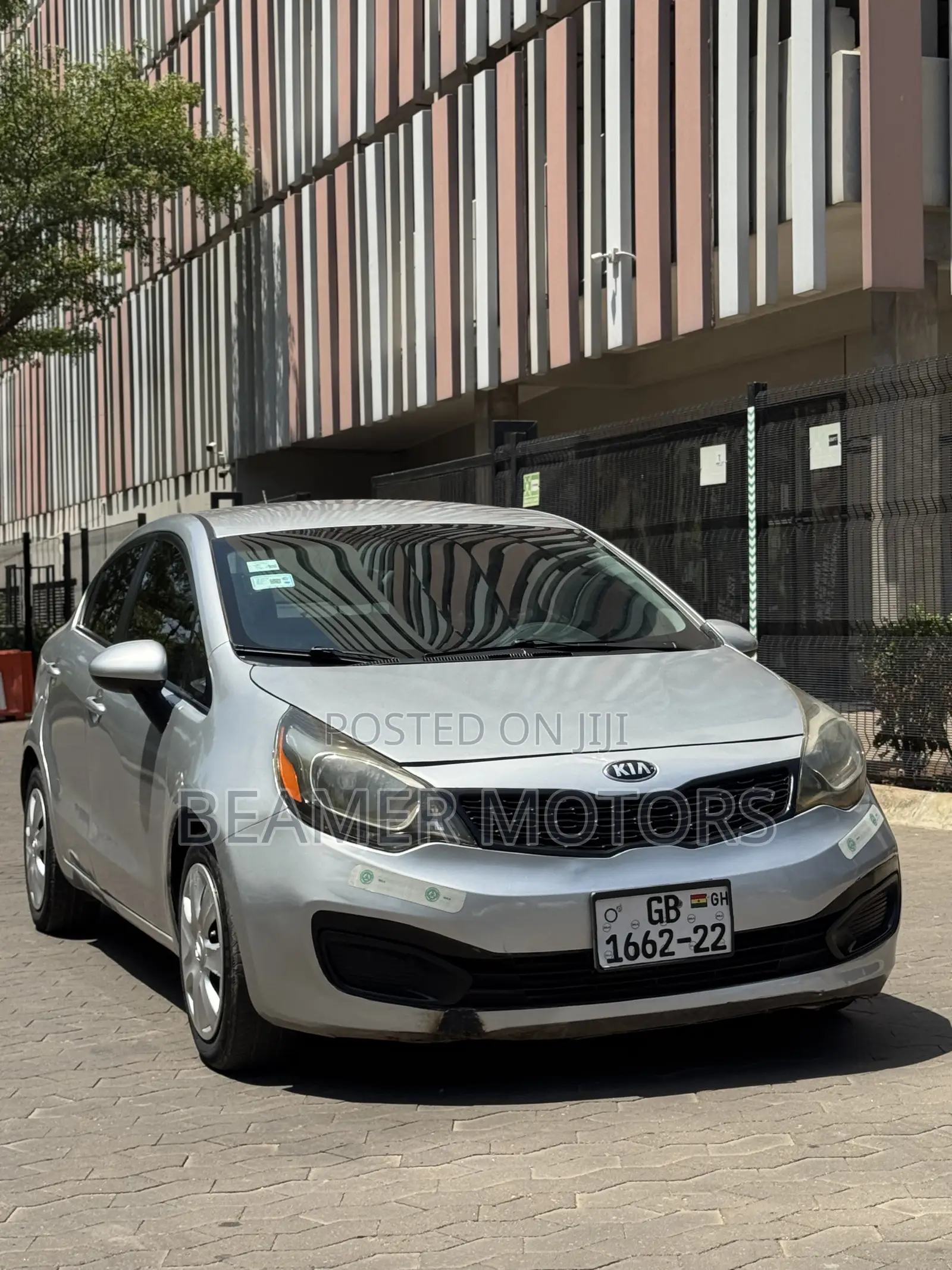 Kia Rio LX 4dr Sedan (1.6L 4cyl 6M) 2013 Silver