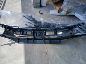 Honda Civic 2016 to 2018 Top Grille