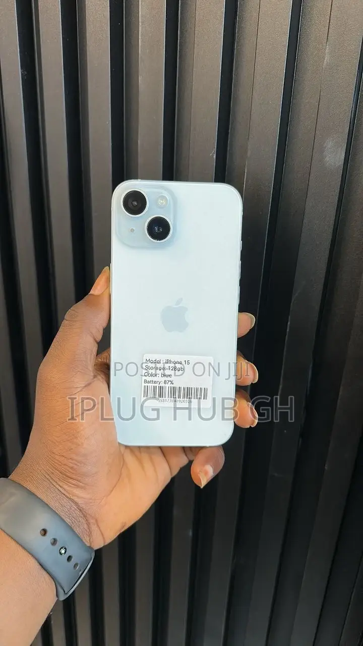 Apple iPhone 15 256 GB Green