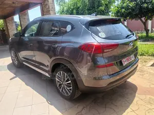 Hyundai Tucson Limited AWD 2020 Gray
