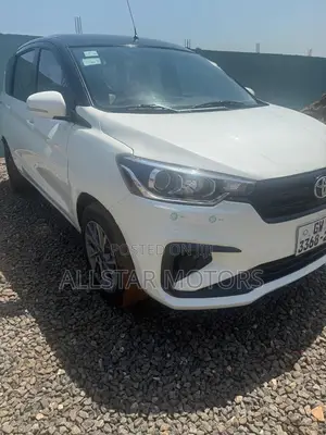 Toyota Rumion 1.5 FWD 2022 White