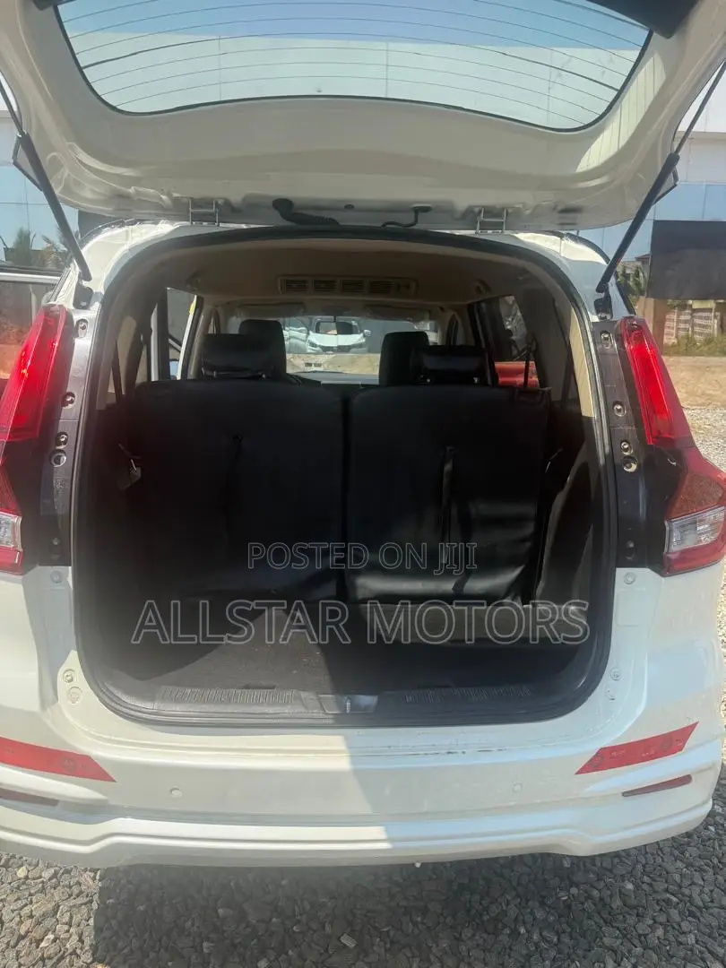 Toyota Rumion 1.5 FWD 2022 White